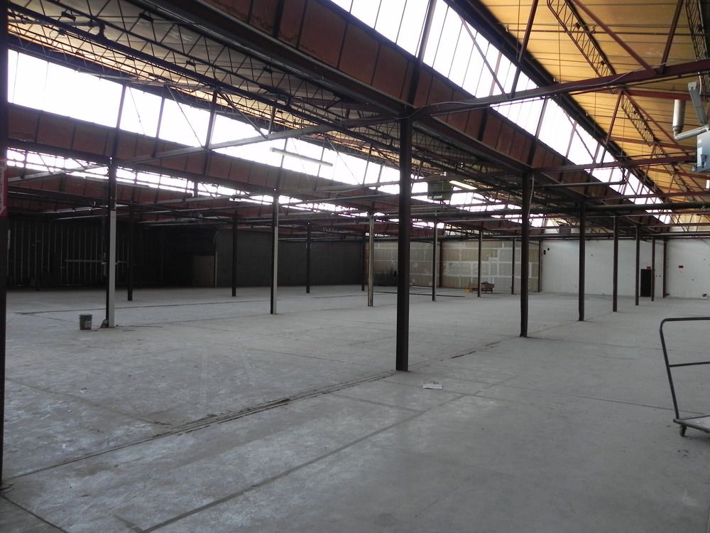 3850 E 48th Ave.